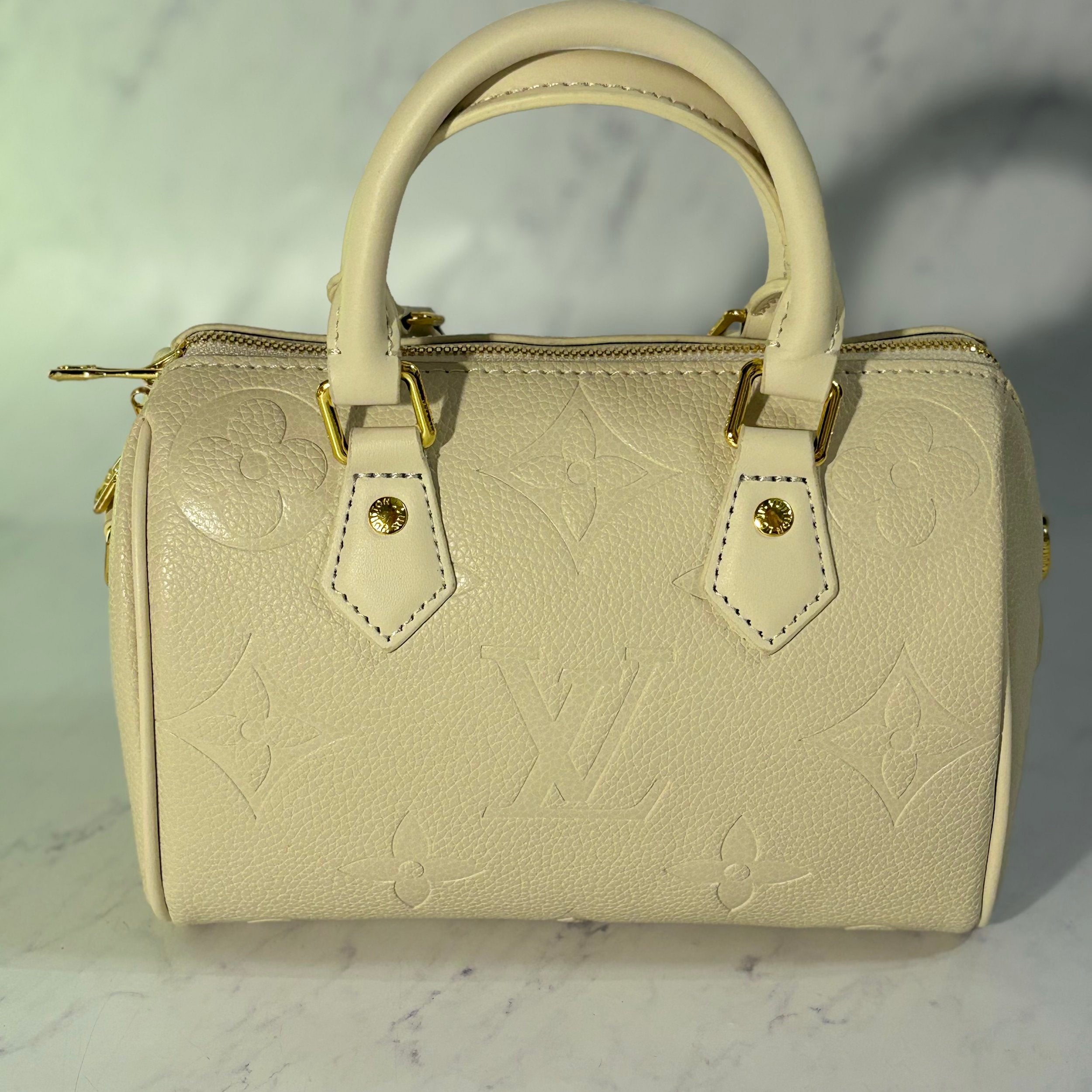 LV SPEEDY 20 HANDBAG - Image 6