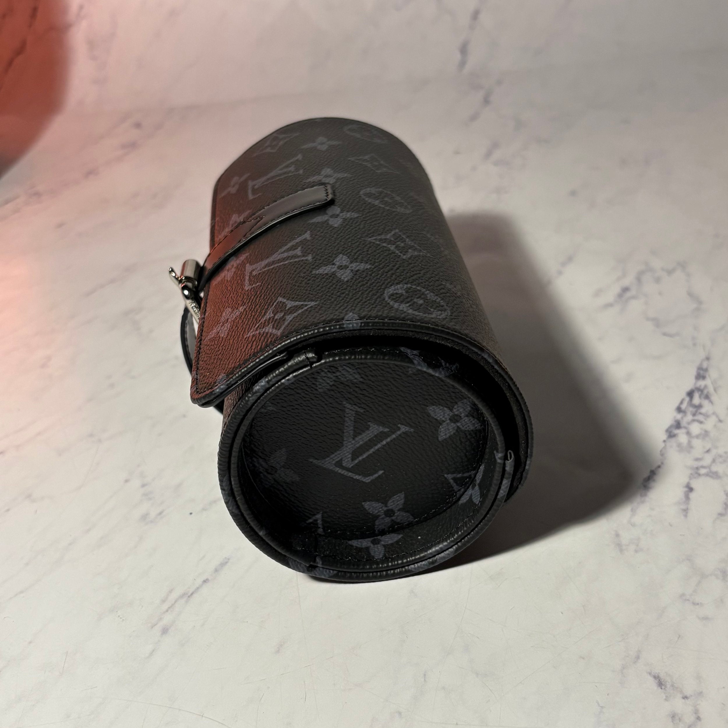 LV WATCH CASE - Image 6