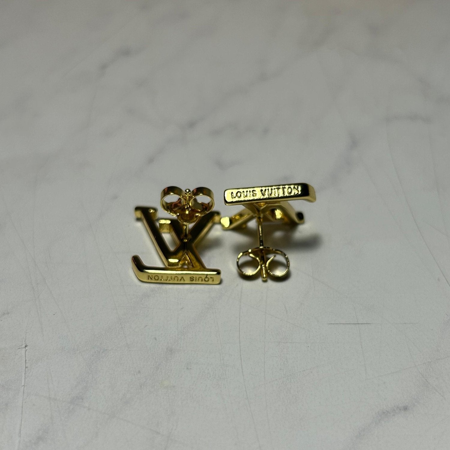 LV ICONIC EARRINGS (2 COLOURS) - Image 7