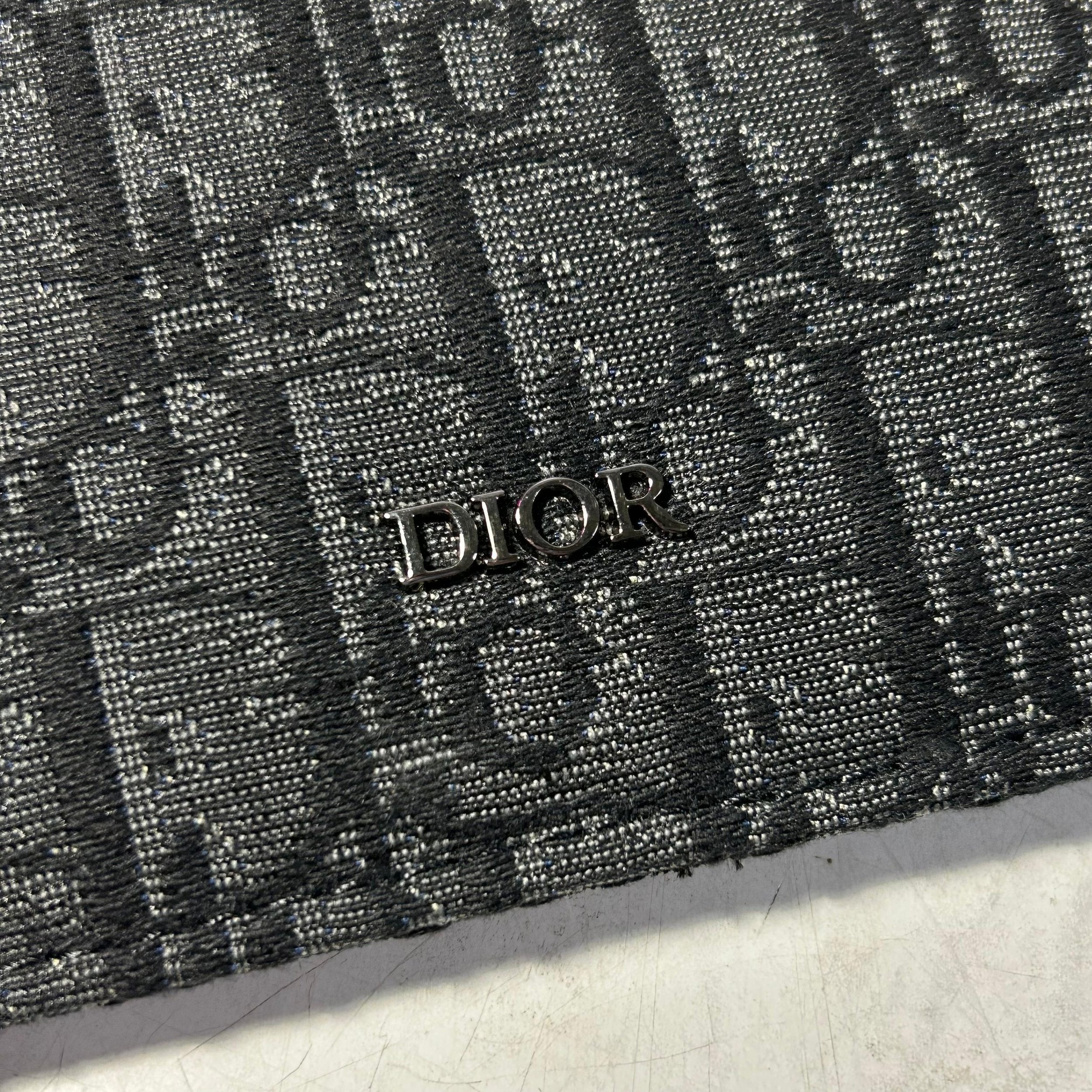 DIOR A5 ZIPPED POUCH - Image 5