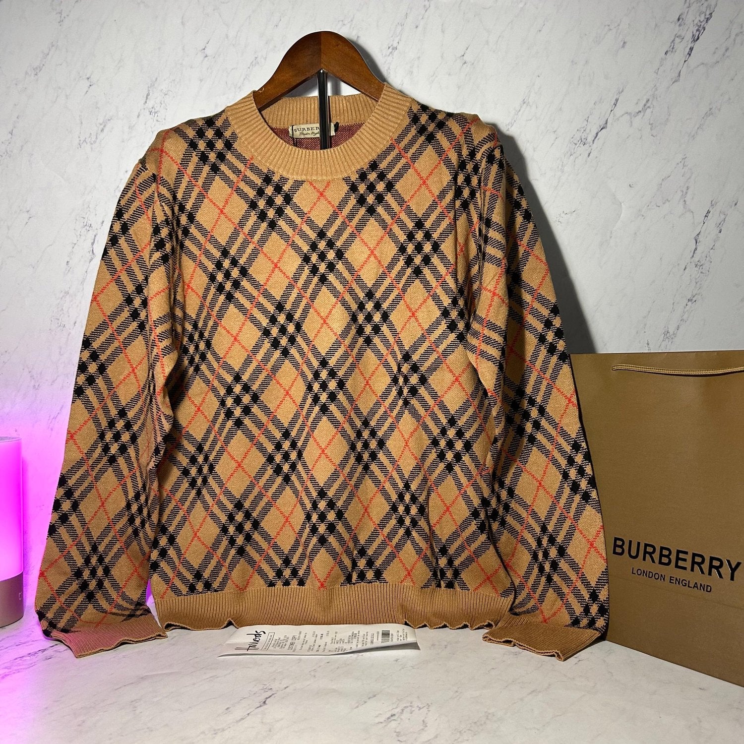 BURBERRY CHECK SWEATER (SIZE S-XL)