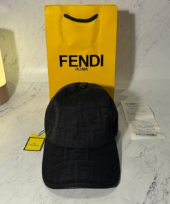 FENDI CAP