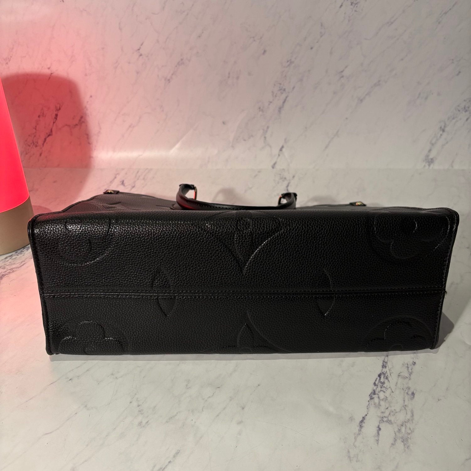 LV OTG TOTE BAG BLACK - Image 4