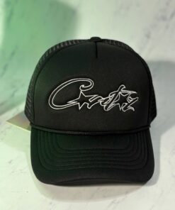 Alternative view of CORTEIZ CAP