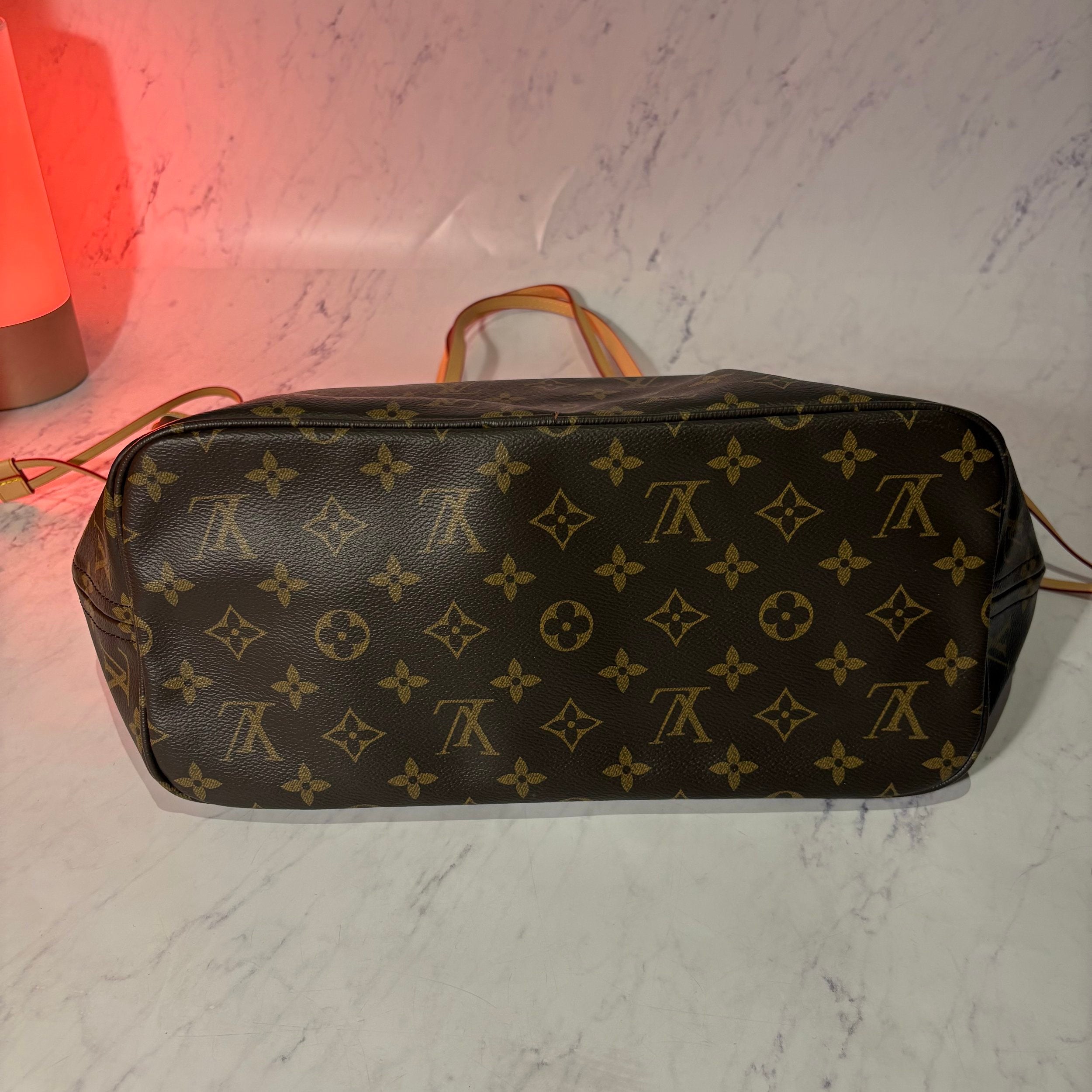 LV TOTE BAG INSIDE OUT - Image 6