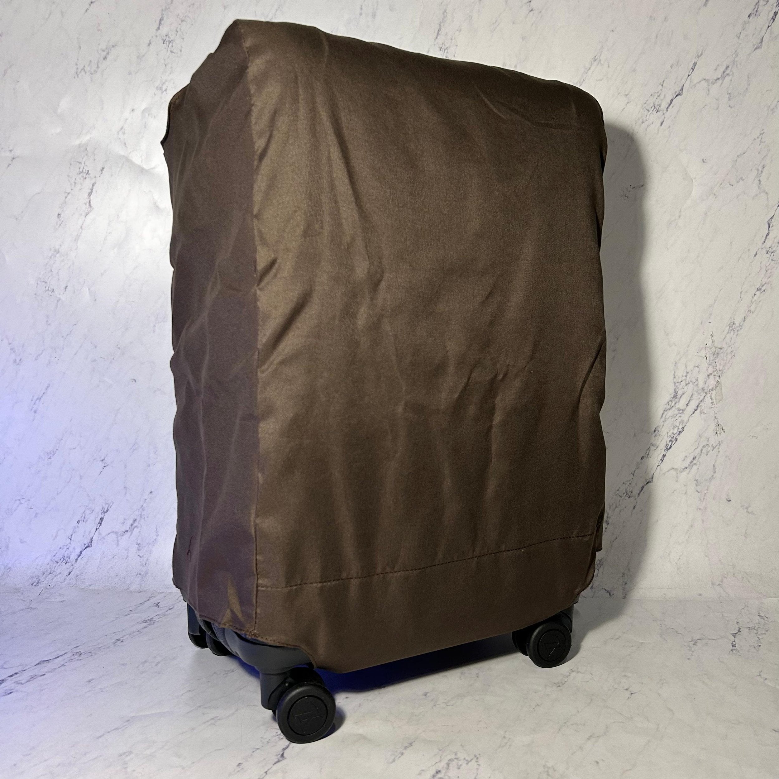 LV SUITCASE - Image 12