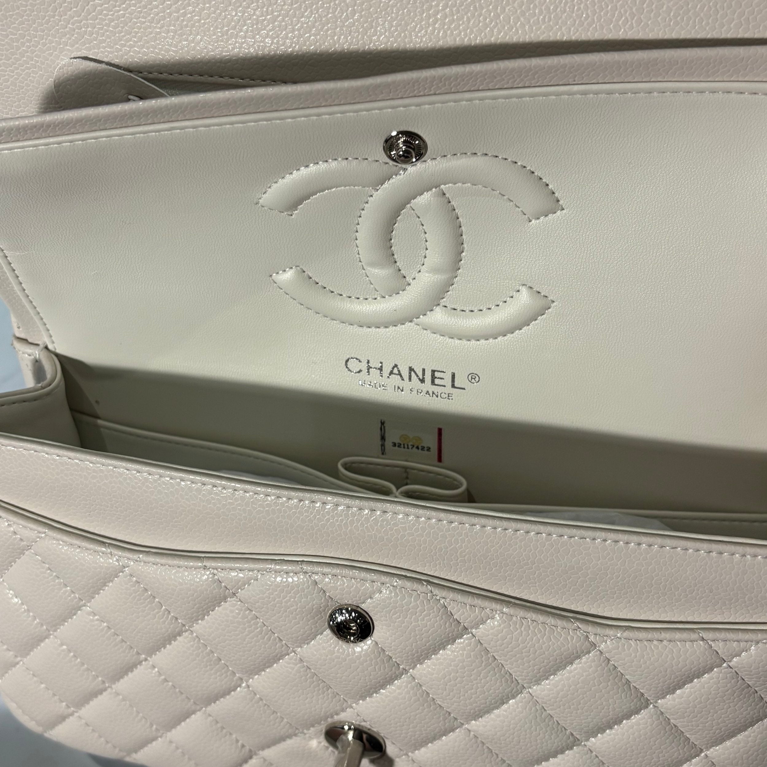 CHANEL HANDBAGS (4 COLOURS) - Image 35