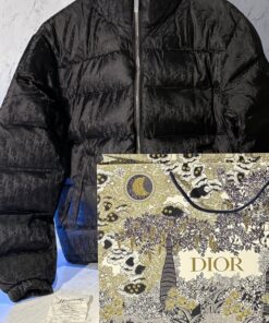 DIOR PUFFER JACKET (SIZE S-XL)