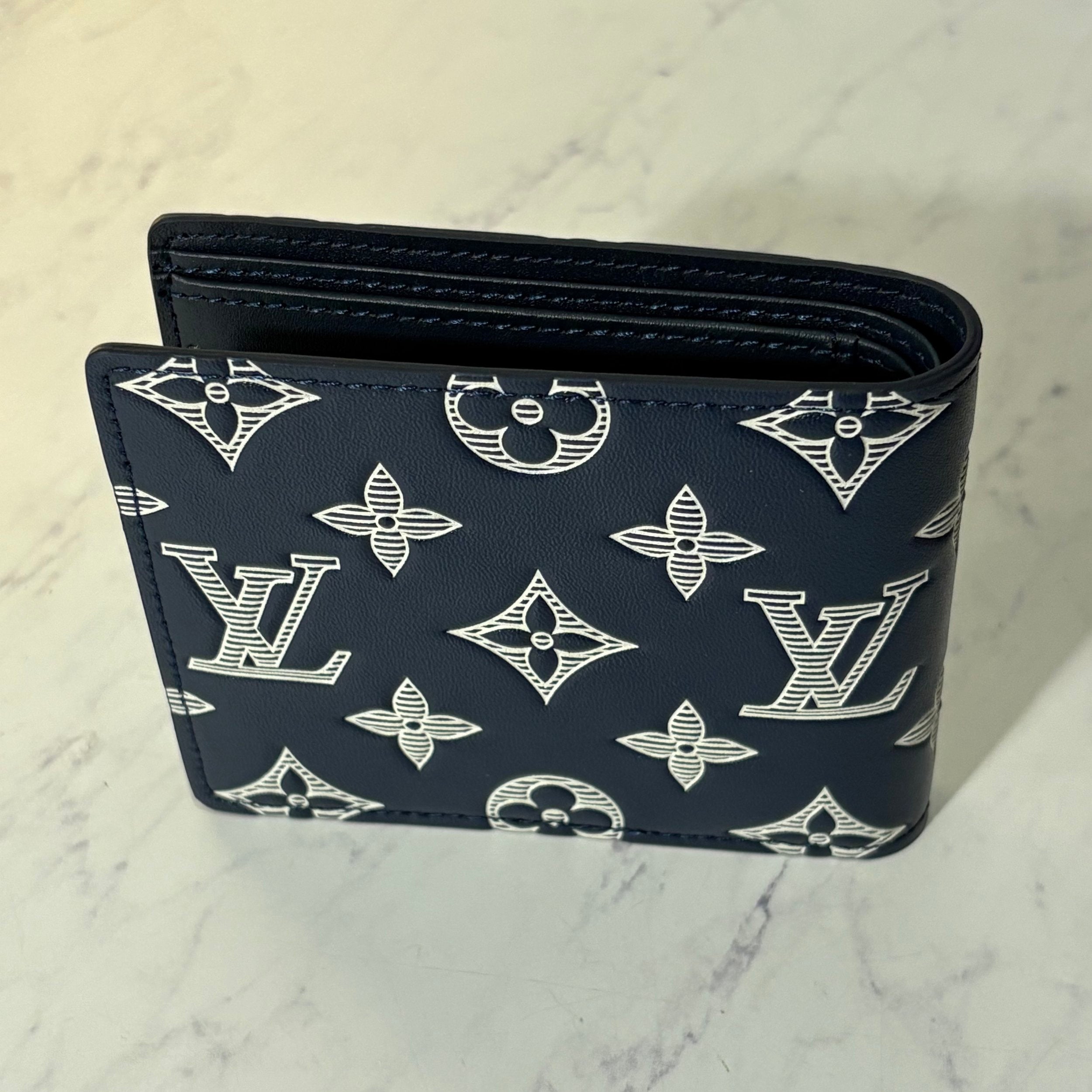 LV WALLETS (9 VARIANTS) - Image 16