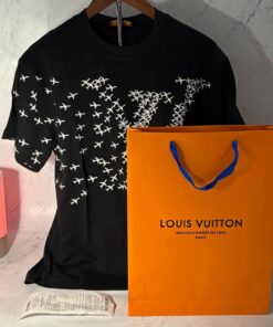 LV PLANES T-SHIRT (SIZE XS-XL)