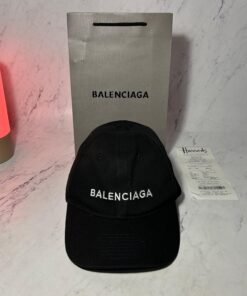 BALENCIAGA CAP