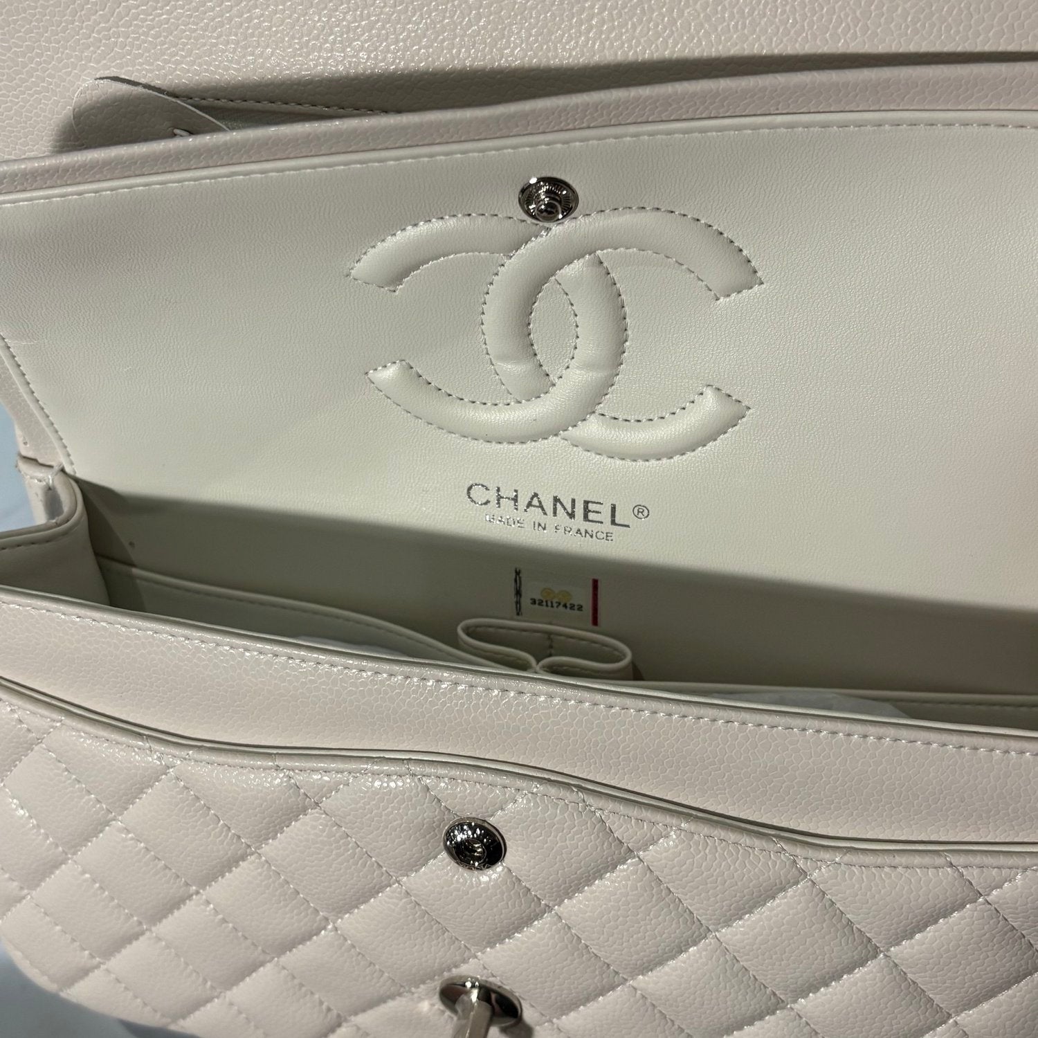 CHANEL HANDBAGS (4 COLOURS) - Image 22