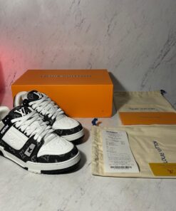 BUDGET LV TRAINERS (SIZE 7-10 UK)