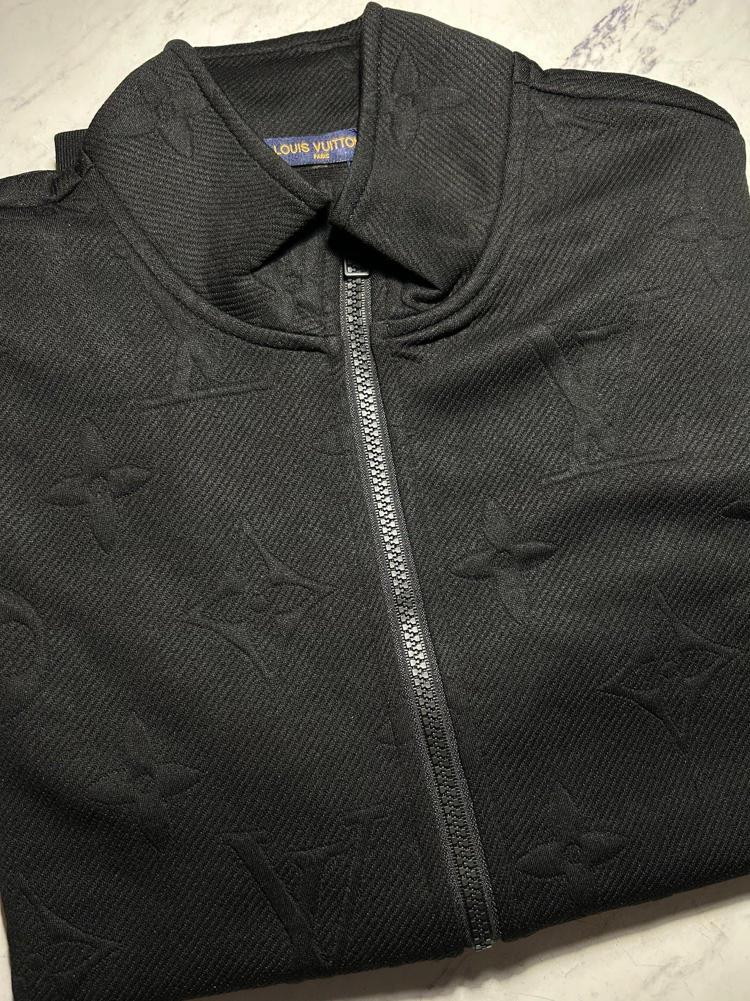 LV MONOGRAM FLEECE TRACKSUIT TOP (SIZE M-XL) - Image 4
