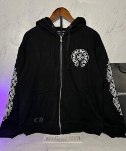 CHROME HEARTS ZIP UP HOODIE (SIZE S-XL)