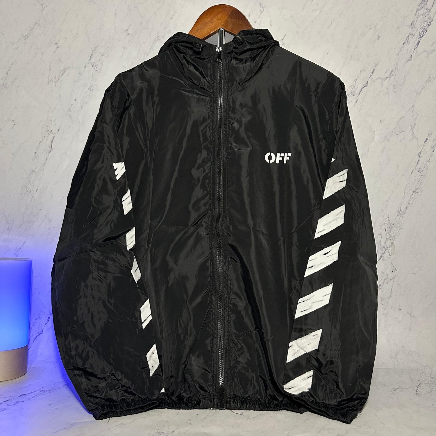 OFF WHITE WINDBREAKER (SIZE M-XL) - Image 3