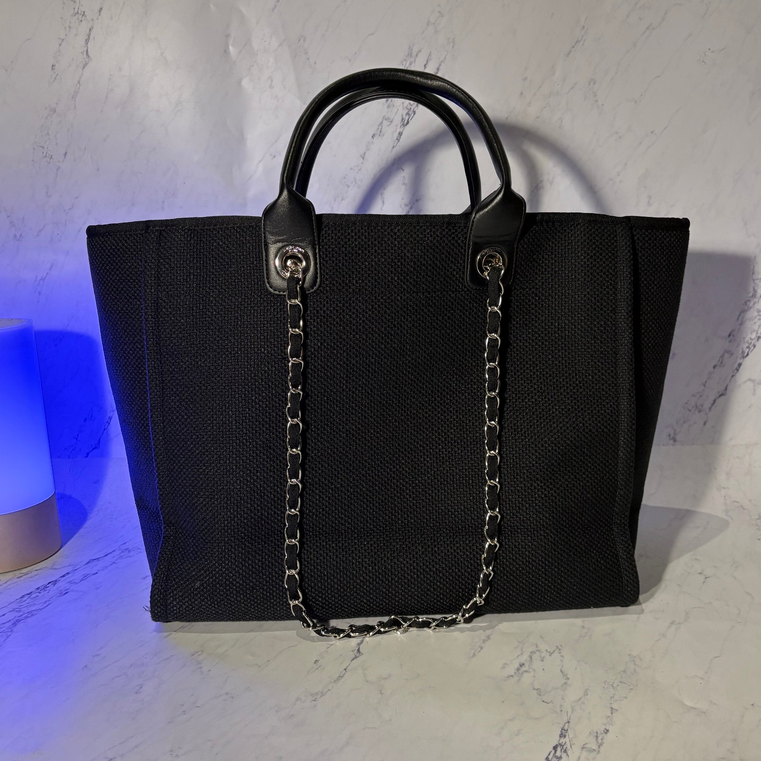 CHANEL TOTE BAG - Image 5