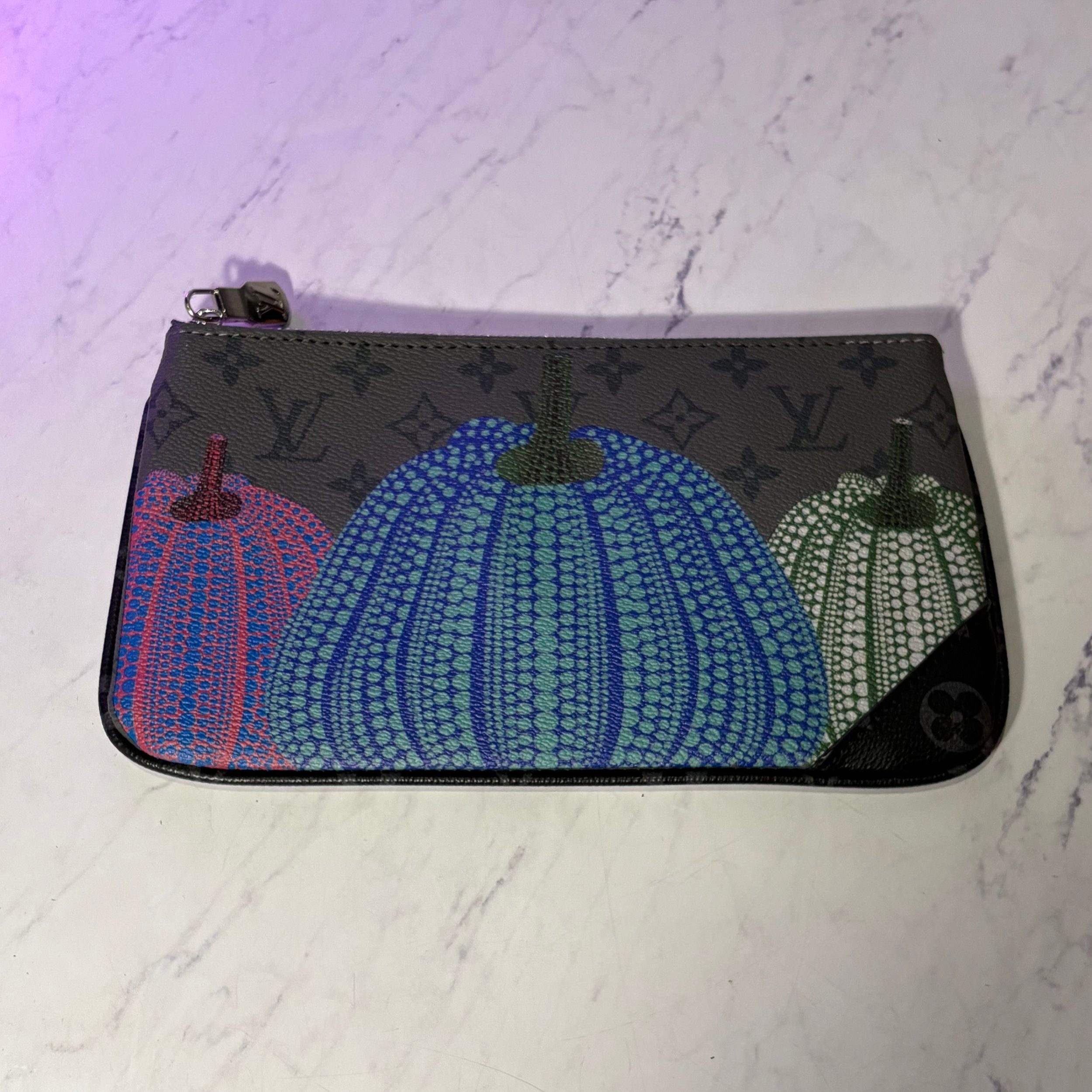 LV TRIO BAG PUMPKIN PRINT - Image 9