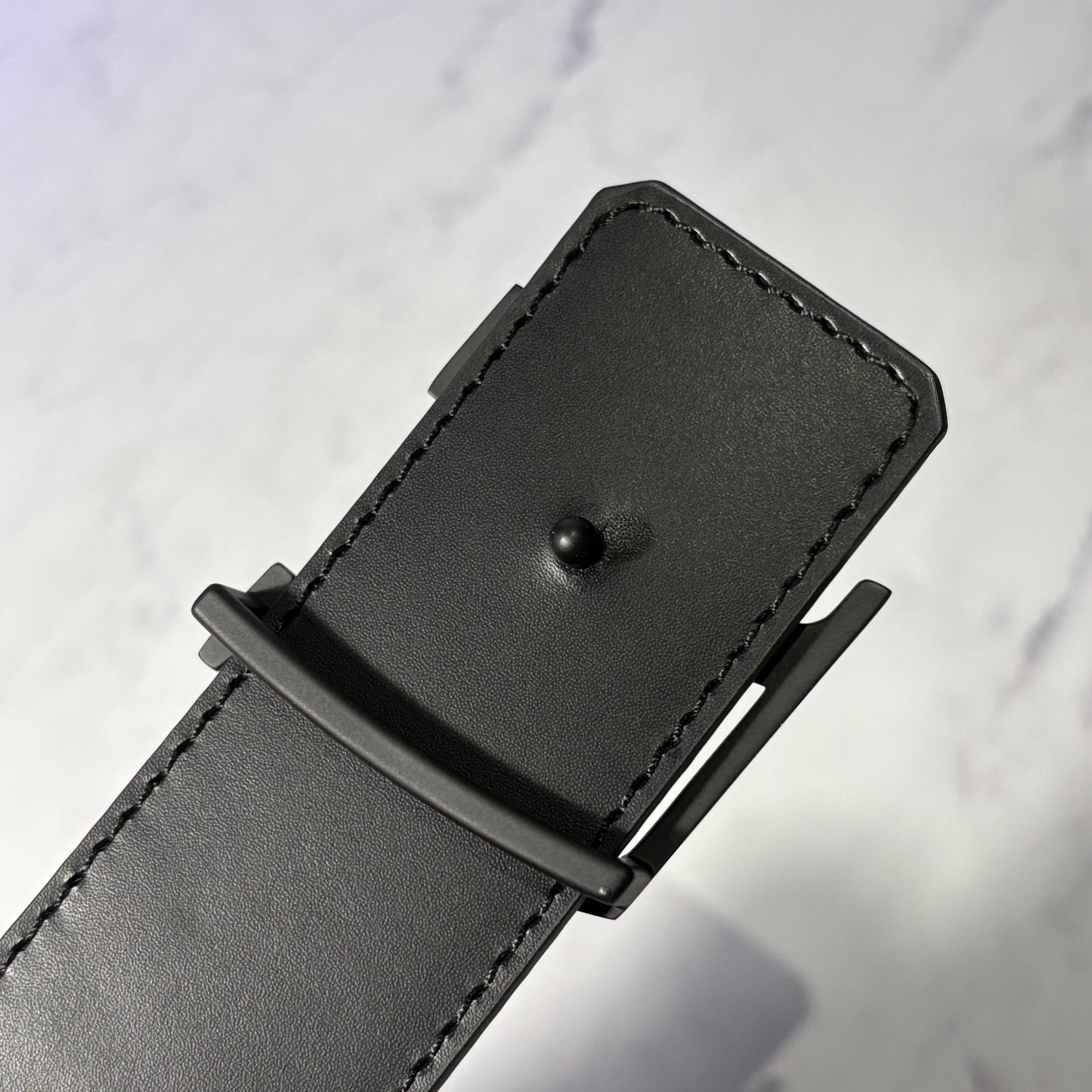 LV BELTS (5 VARIANTS) - Image 19
