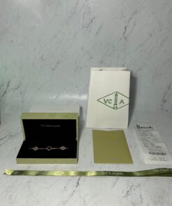 VAN CLEEF DIAMOND ALHAMBRA BRACELETS (8 COLOURS)