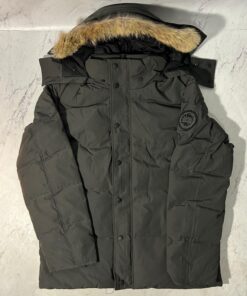 Alternative view of CANADA GOOSE WYNDHAM COAT (SIZE S-XL)