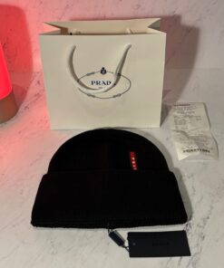 PRADA  RED STRIPE BEANIE