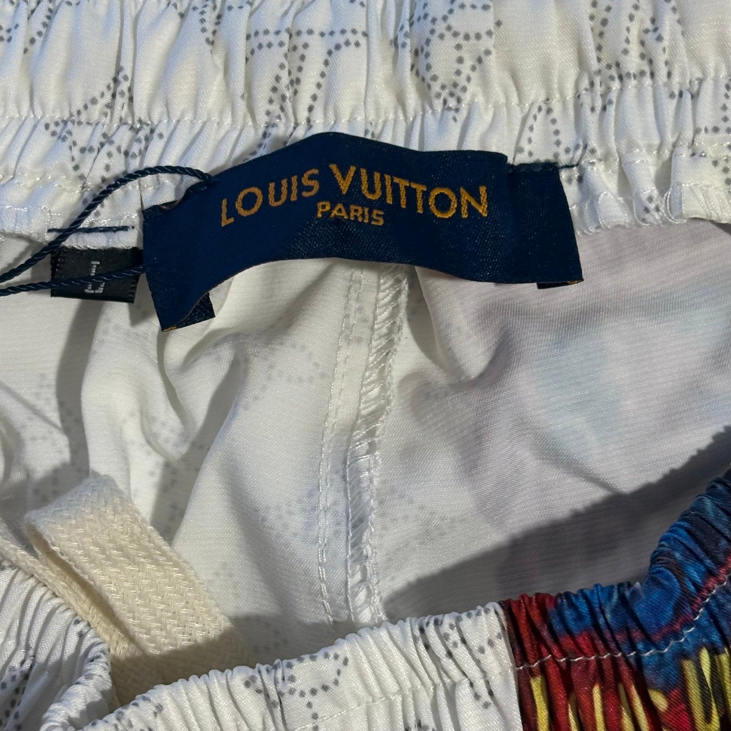 LV SHORTS MAHINA PATCH (XS-L) - Image 5