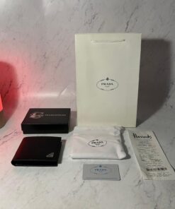 PRADA WALLET