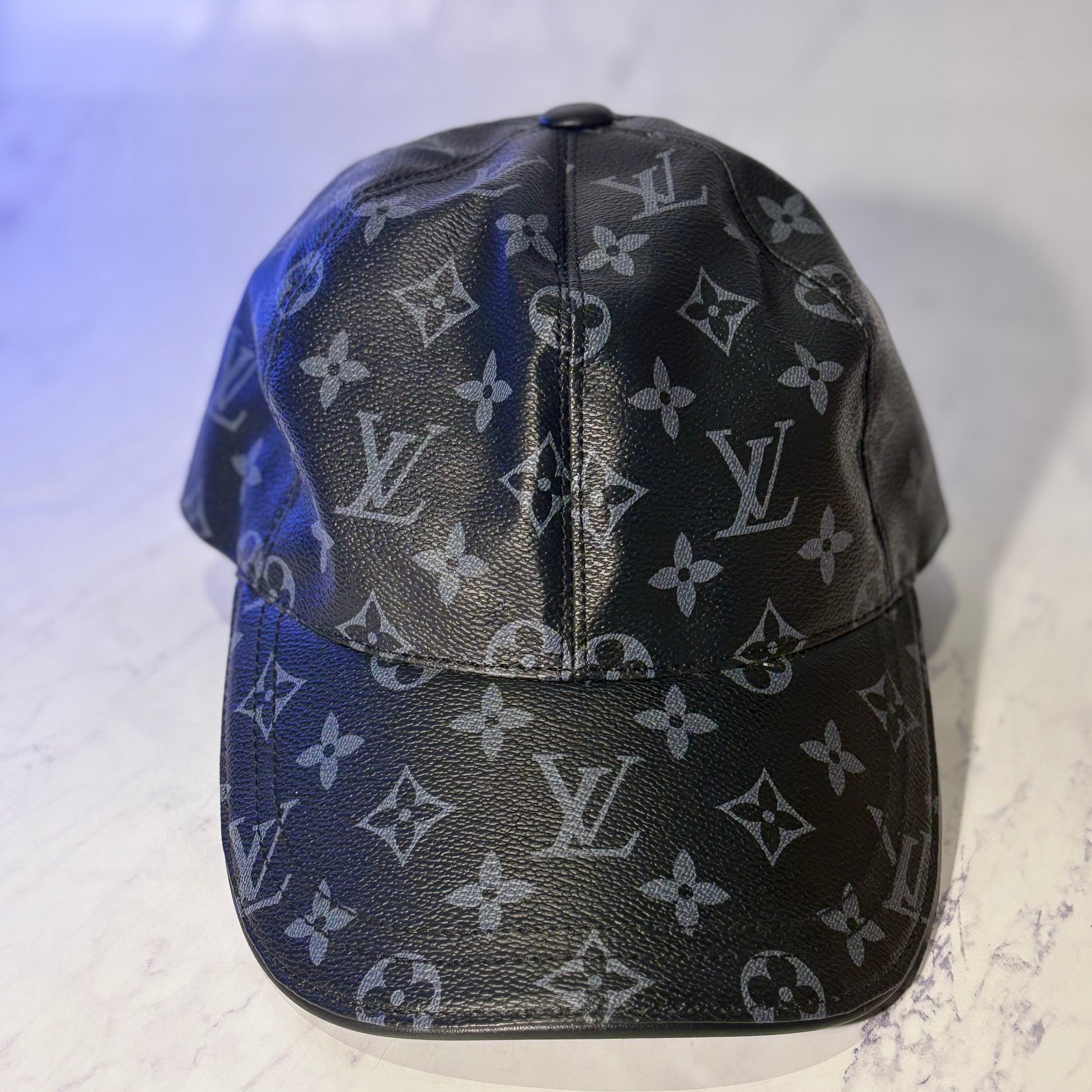 LV CAP MONOGRAM - Image 4