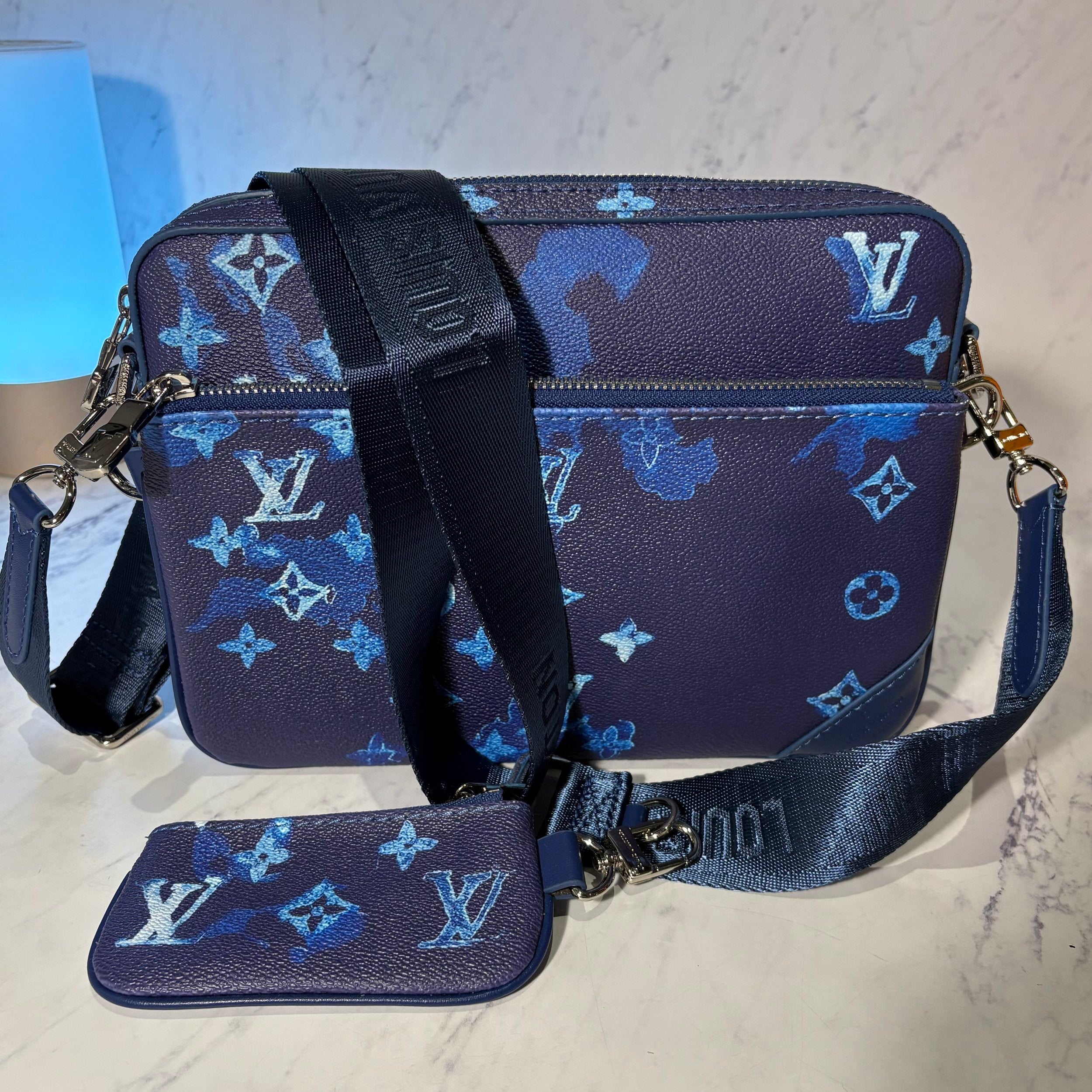 LV TRIO BAG WATERCOLOR - Image 5