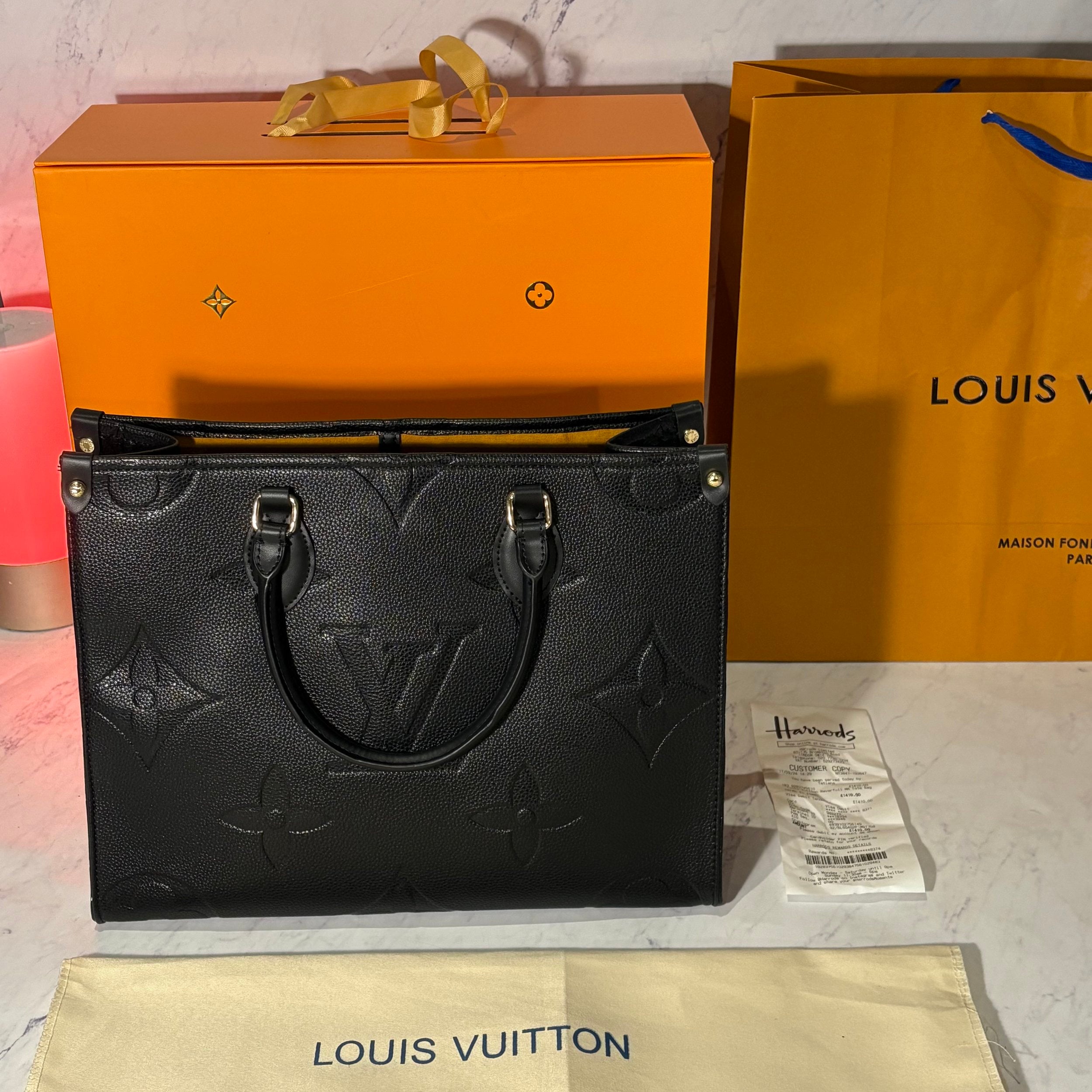 LV OTG TOTE BAG BLACK - Image 3