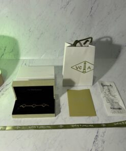 VAN CLEEF ALHAMBRA BRACELETS (16 COLOURS)