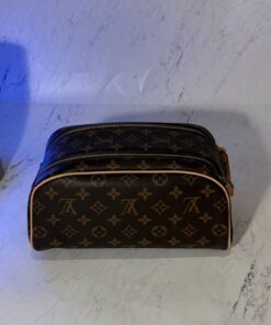 Alternative view of LV TOILETRY BAG