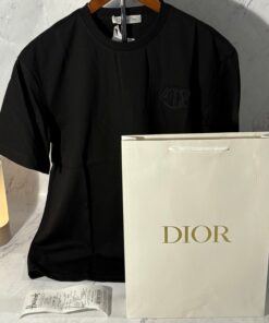 DIOR CHARM T-SHIRT (SIZE XS-L)