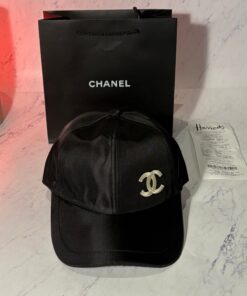 CHANEL CAP