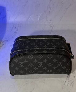 Alternative view of LV TOILETRY BAG