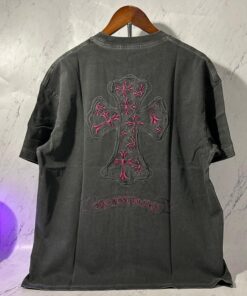 Alternative view of CHROME HEARTS T-SHIRT (SIZE S-XL)